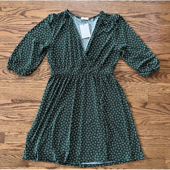 Petite Assembly Dresses & Skirts - Petite Assembly Women's Petite Half Sleeve Floral Wrap Dress Green/White Size MP